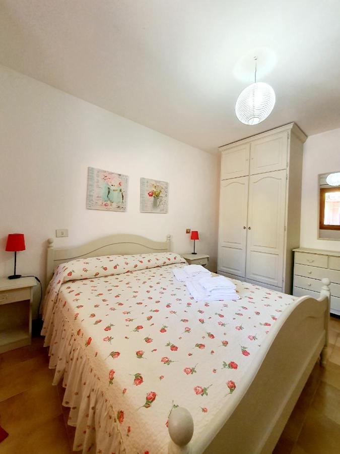 Dommos - Sunrise Apartments Cala Liberotto Exterior foto