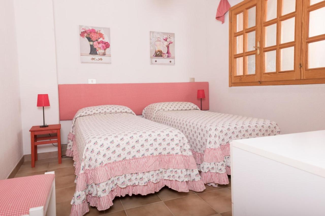 Dommos - Sunrise Apartments Cala Liberotto Exterior foto